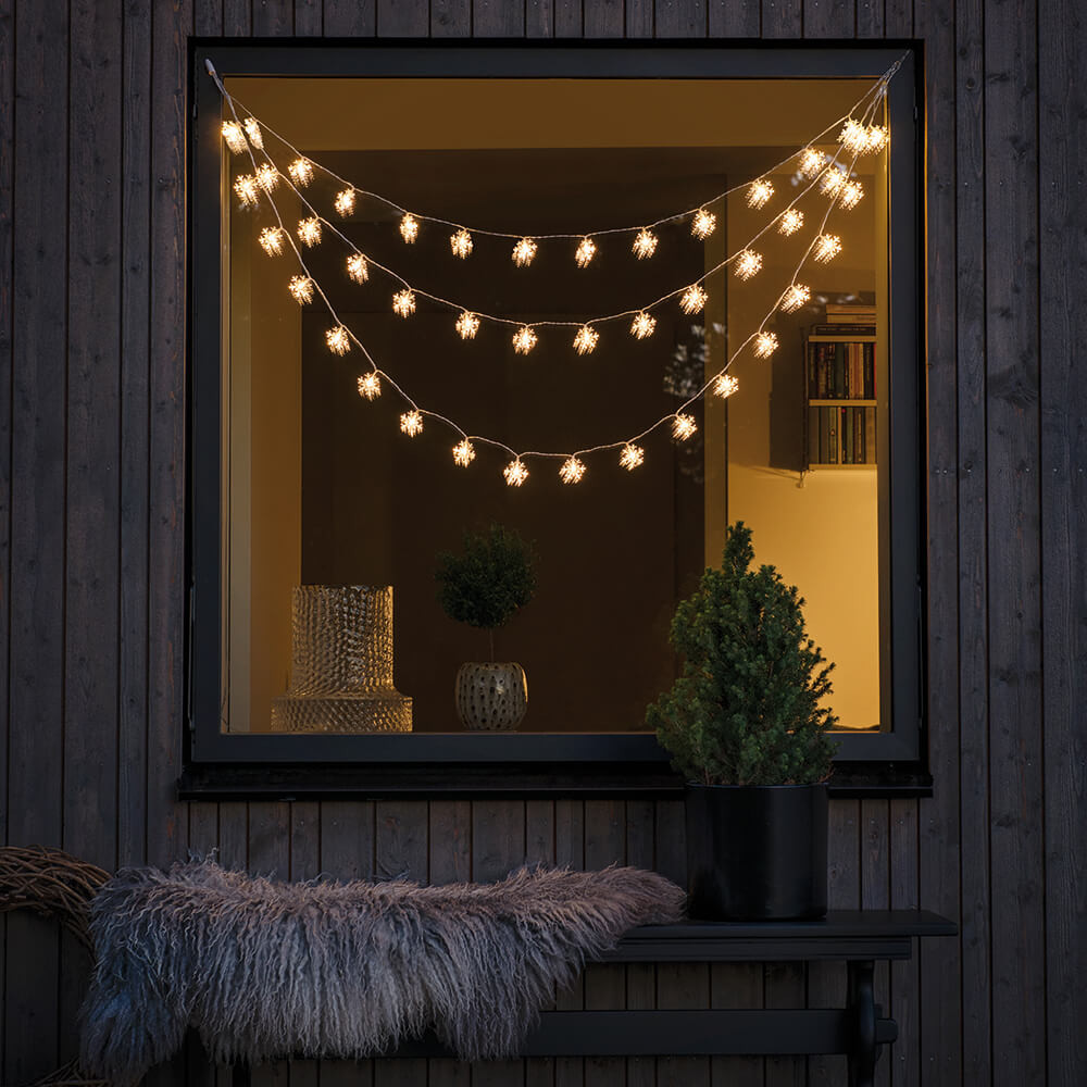 Konstsmide LED-Vorhang Sterne, 44 warmweiße LEDs
