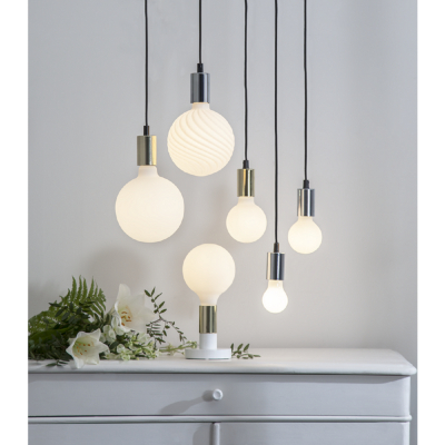 STAR Trading LED-E27 Globelampe G148 2600K 6W 550lm opal dimmbar