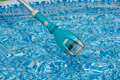Bestway batteriebetriebener Poolsauger AquaTech 150 cm