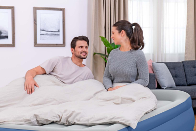 Bestway TriTech Doppelluftbett mit integrierter Elektropumpe 203 x 193 x 56 cm