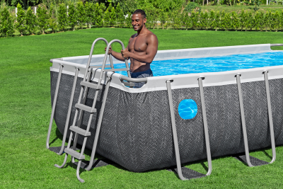 Bestway Steel Pro MAX Splashview Frame Pool Komplett-Set mit Filterpumpe  488 x 244 x 122 cm, Rattan-Optik (Schiefergrau), eckig