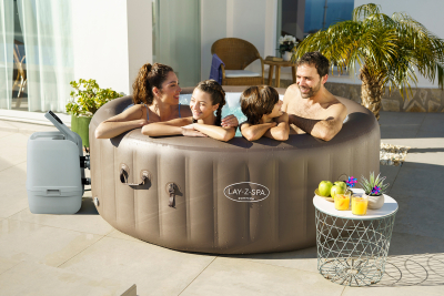 Bestway LAY-Z-SPA Energiespar-Whirlpool Dominica HydroJet mit App-Steuerung, für 6 Personen Durchm. 196 x 71 cm, Urbanbraun