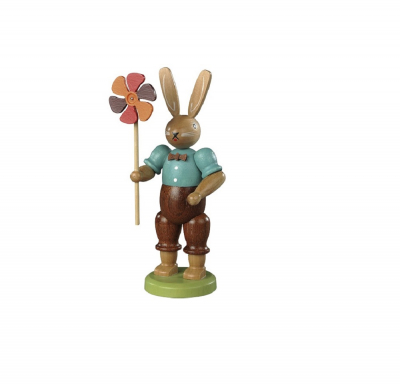 Hasenmann mit Windrad