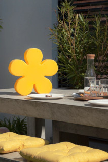 8 seasons - Motivleuchte Shining Flower Durchmesser 60 cm gelb Solar