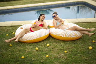 Bestway Schwimmring Comfort Plush mit Kopfstütze 118 x 117 cm