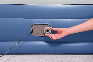 Bestway TriTech Doppelluftbett mit integrierter Elektropumpe 203 x 152 x 46 cm