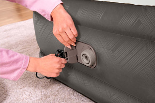 Bestway Fortech Single-Luftbett mit integrierter Elektropumpe 191 x 97 x 46 cm