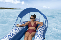 Bestway Poolmatte Comfort Plush mit Sonnenschutzdach 198 x 112 cm