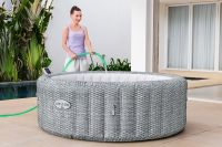Bestway LAY-Z-SPA Energiespar-Whirlpool Bali AirJet mit App-Steuerung, Durchmesser 196 x 71 cm, für 6 Personen, Rattan-Opti (Lichtgrau)